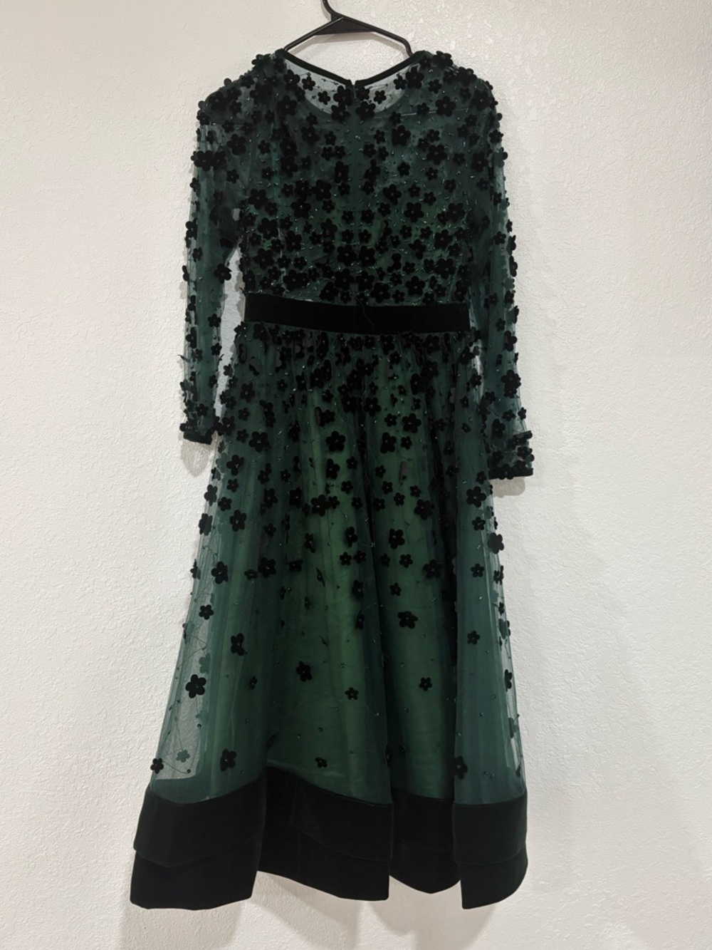 Mac Duggal Green Midi Long Sleeve Dress 67007 Size 2 NWT - Picture 4 of 6